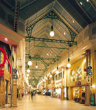 ベルナード観光通り