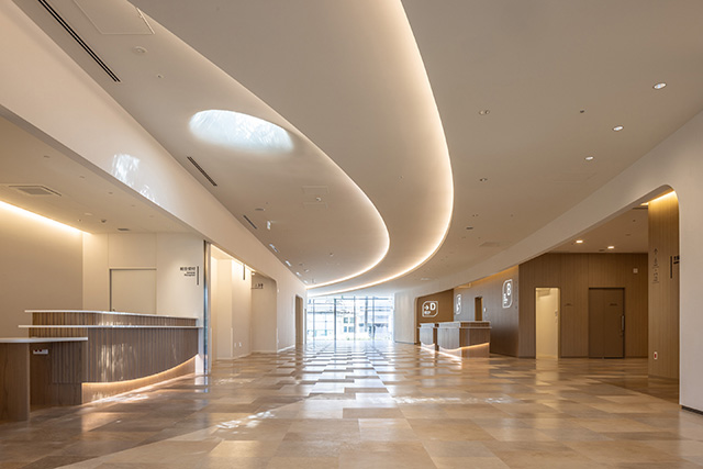 図２　外来主動線のメディカルコリドー