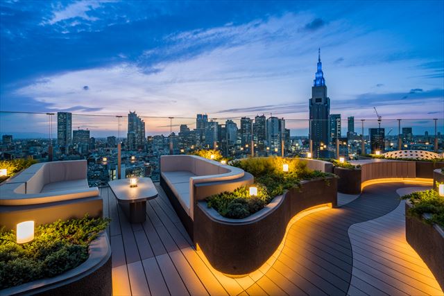 図４　屋上フィーリングデッキ