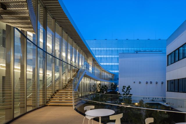 図３　渡り廊下（外観）