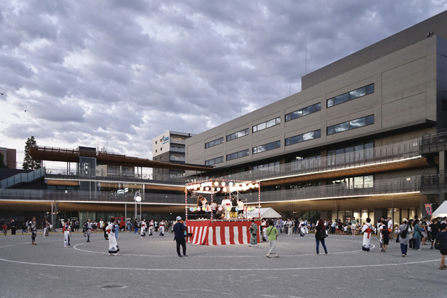 図３　外観盆踊り時