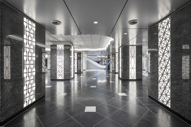 図３　西口 待合エリア