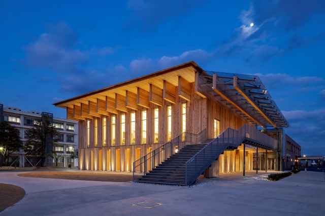 図４　南西側外観