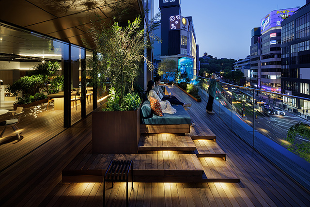 図２　3階テラス