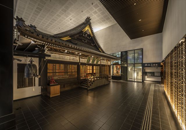 図３　境内夜景