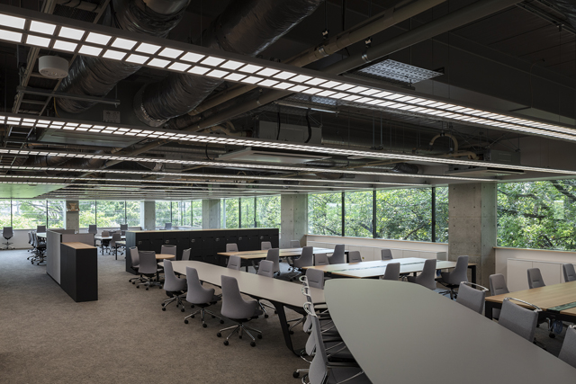 図２　2F執務室